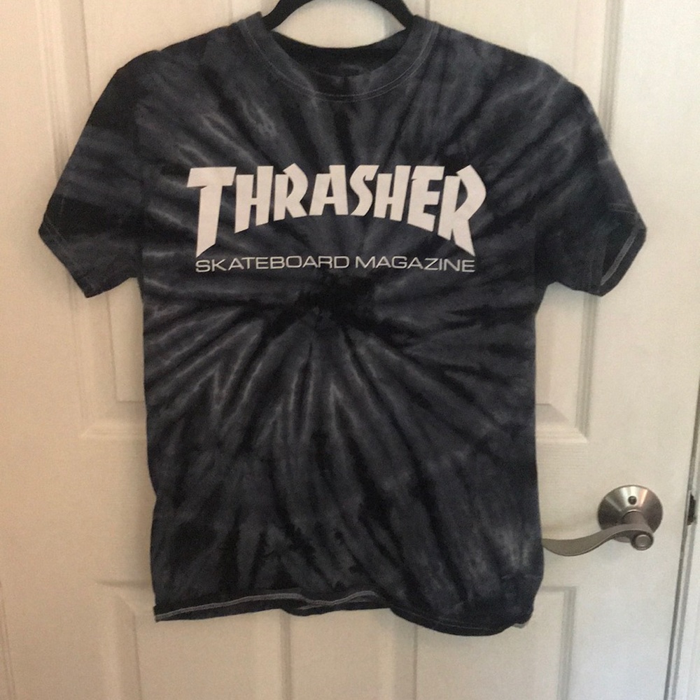 thrasher t shirt